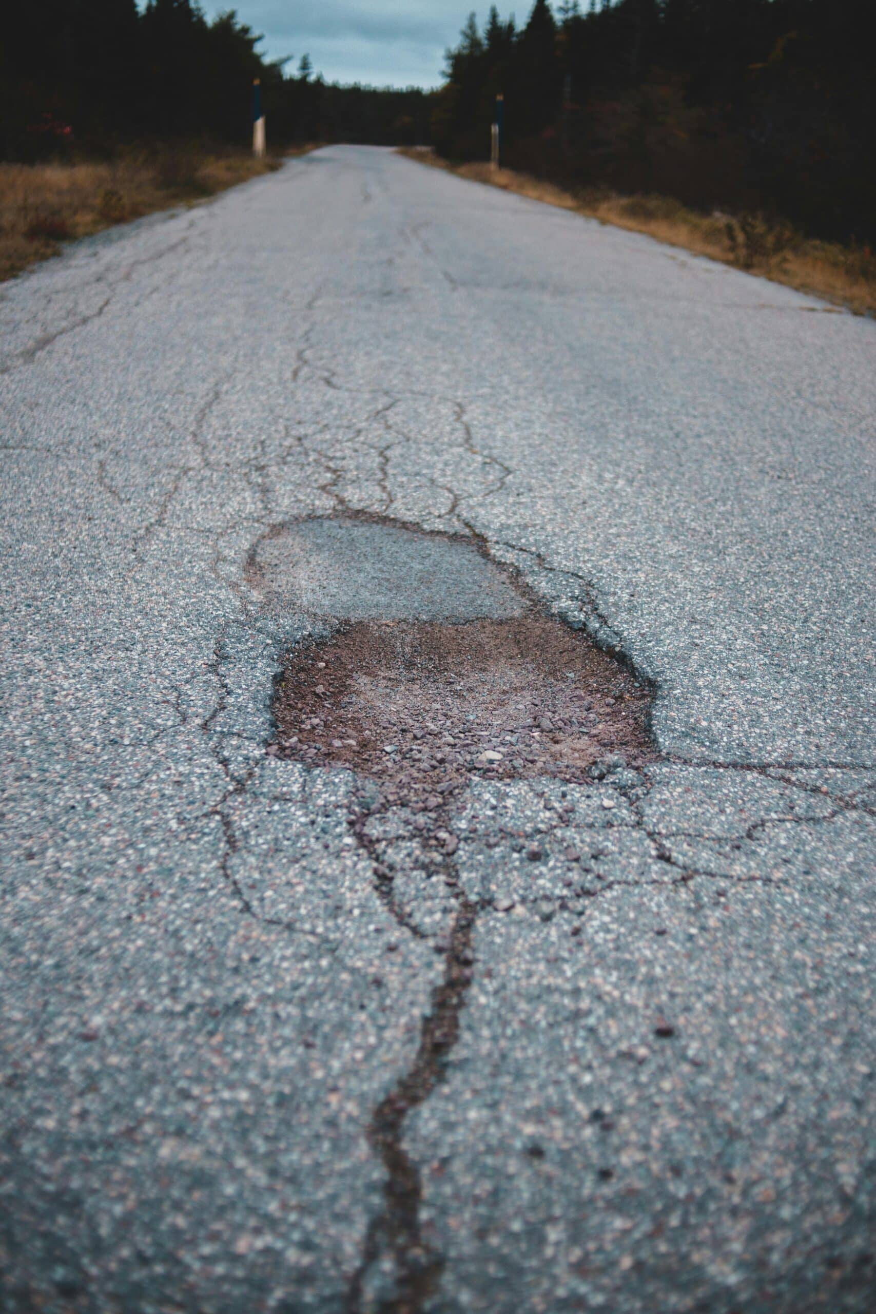 How Potholes Can Affect Your Car and What to Do About It by a Phoenix Mechanic 🚗💥