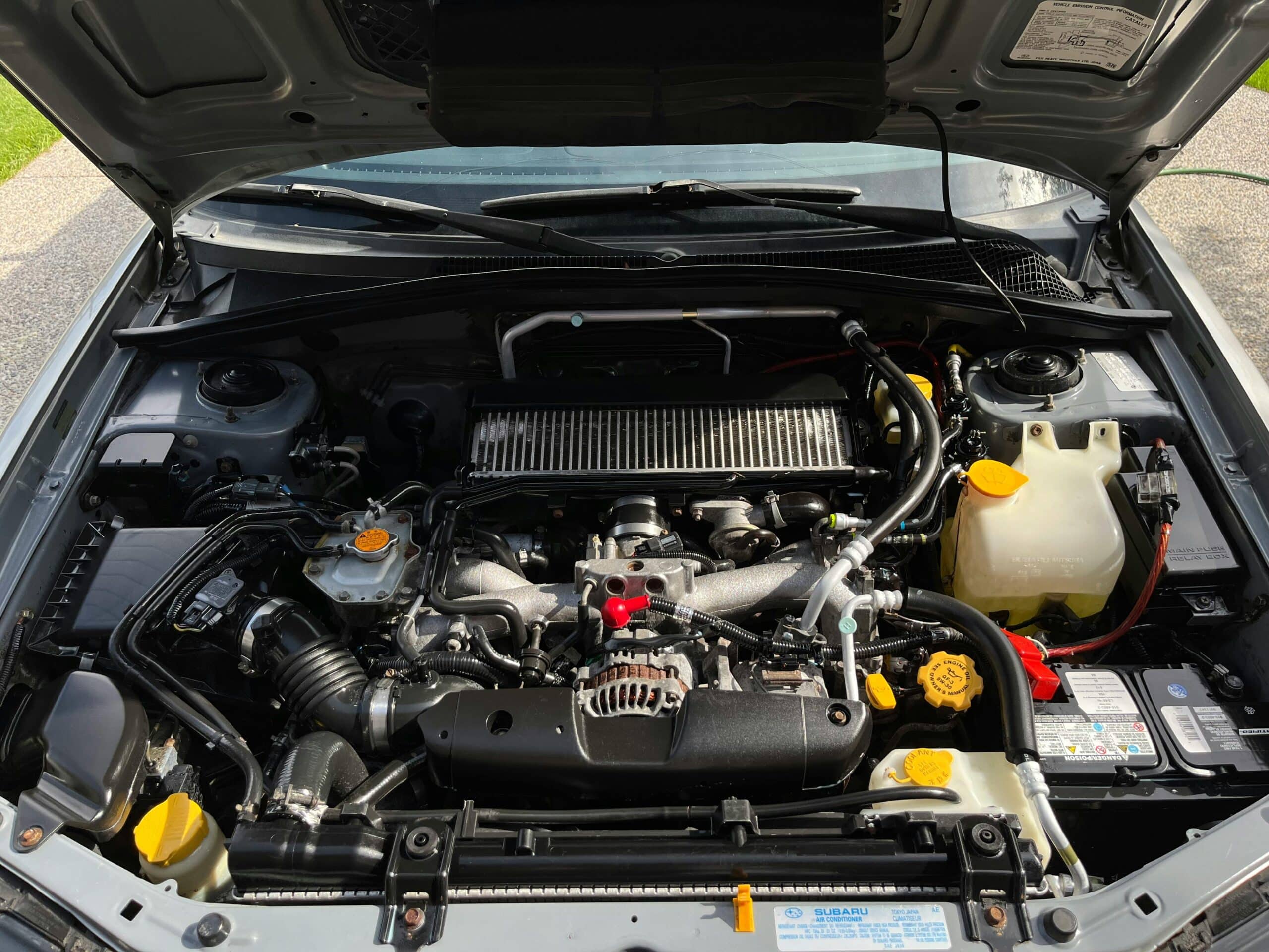 Head Gaskets 101: What Phoenix Drivers Need to Know About This Critical Engine Component 🔧🚗 by a Phoenix Mechanic