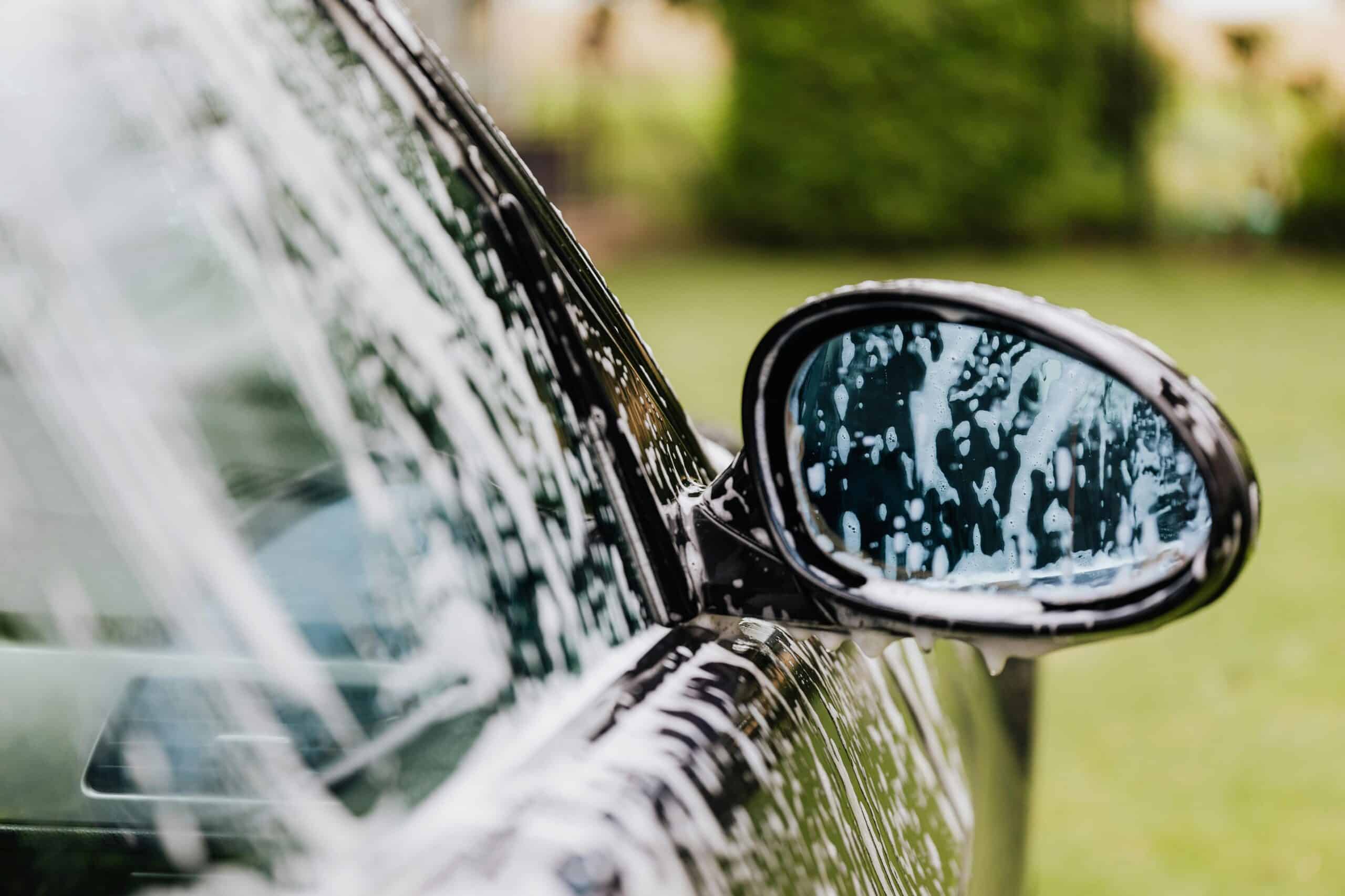 Best Practices for Cleaning and Maintaining Your Car in Phoenix 🚗🧼
